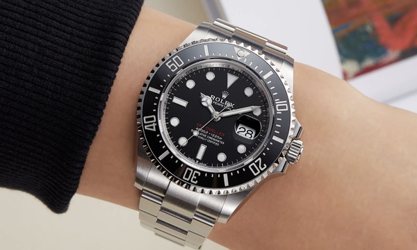 Rolex Submariner vs Sea-Dweller